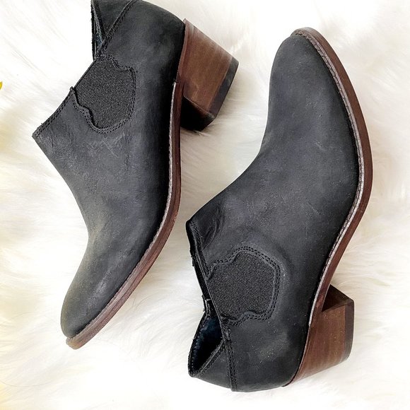 Wolverine Alice black leather ankle bootie boots - Picture 2 of 8